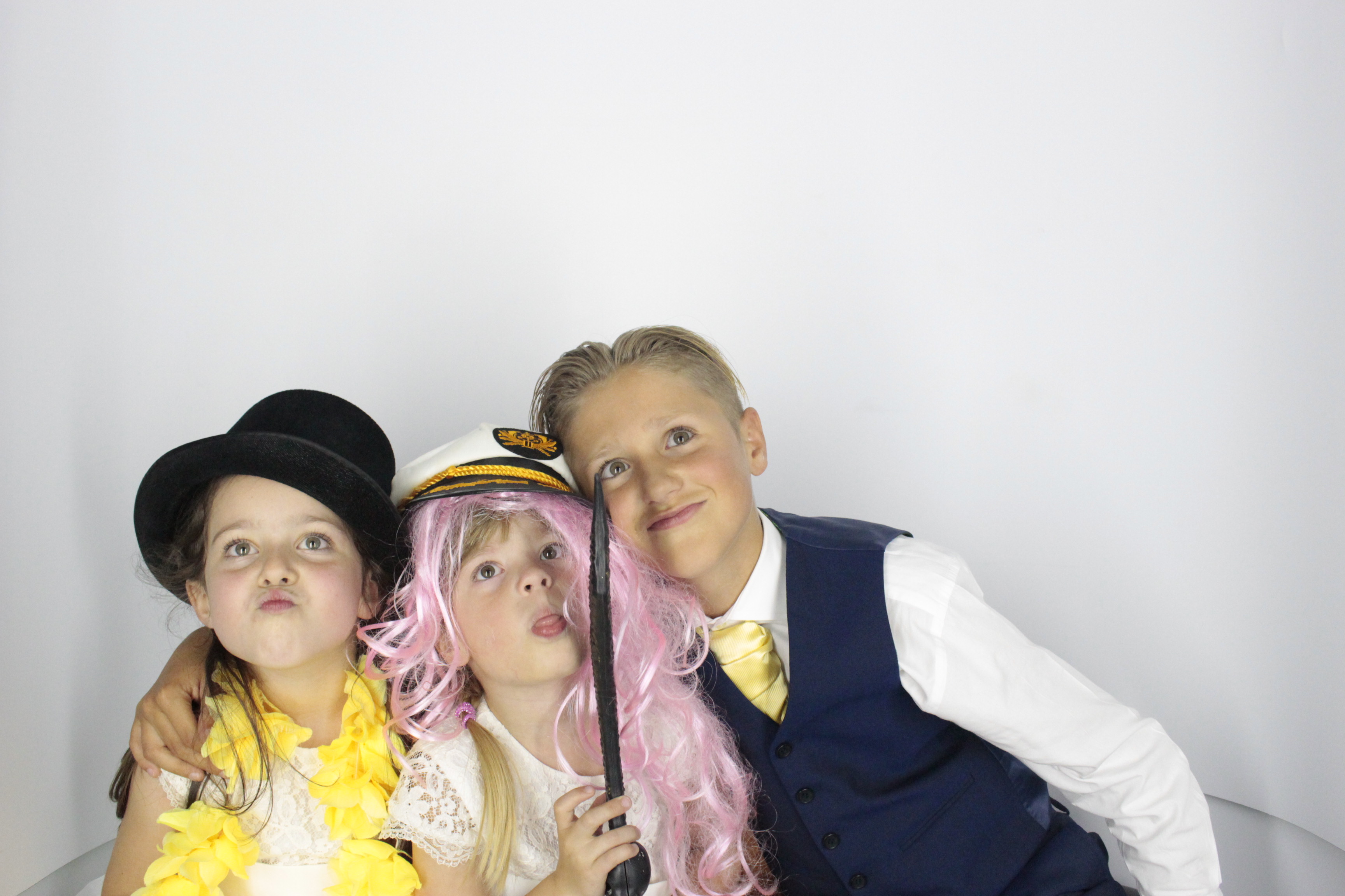  Heather & Daniel's Wedding | View more photos from the event at gallery.myphotoboothexperience.co.uk/u/MyPhotoBoothExperienceLtd/Heather-Daniels-Wedding
